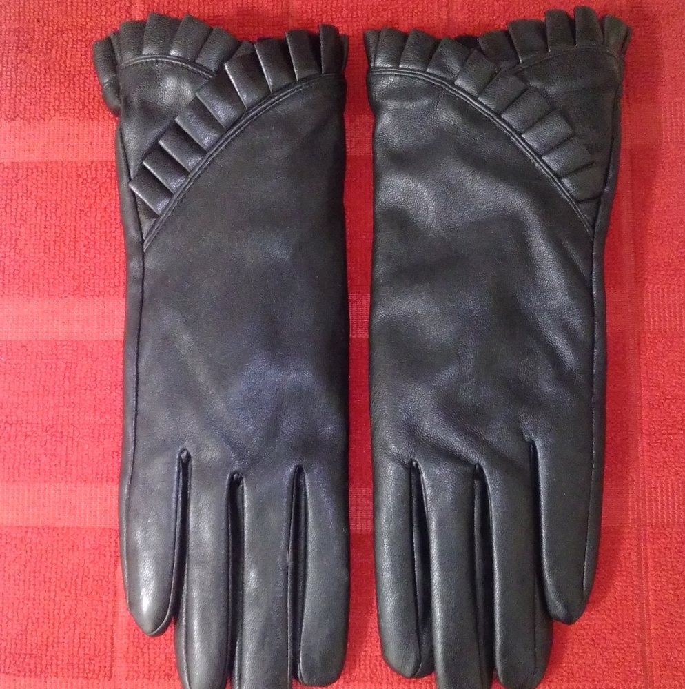 Black genuine leather gloves